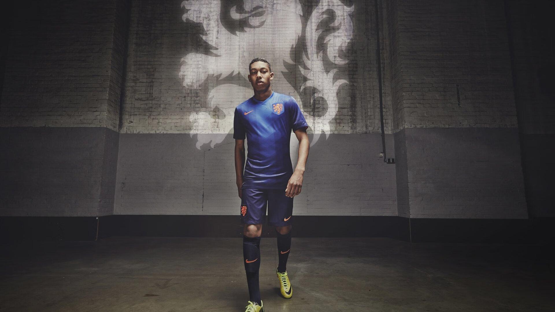 国安新援斯帕吉奇训练场挂彩,京媒,积极融入获队友点赞