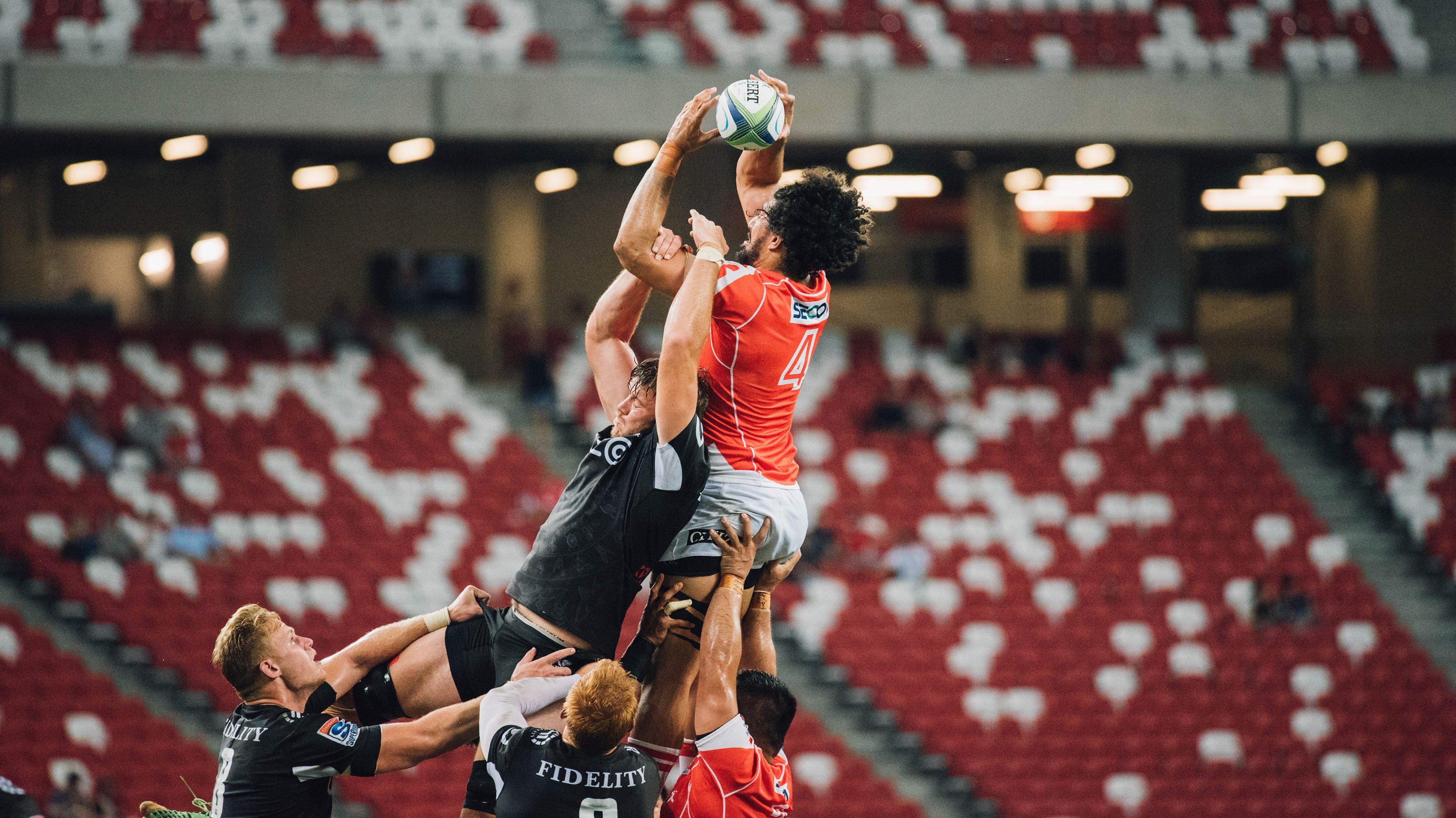 巴里-布朗总决赛狂轰44分创纪录,北控队险胜辽宁迎夺冠先机