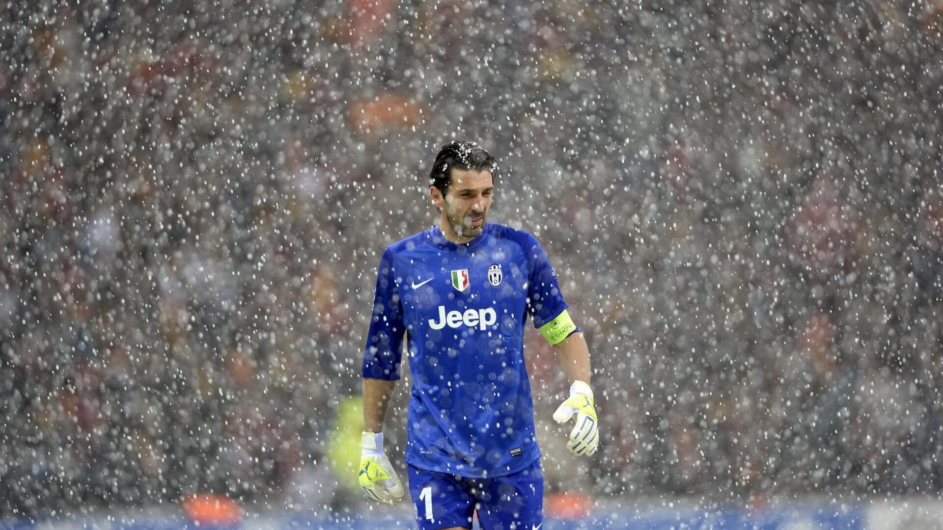 就爱硬碰硬华子第3节16分打花比赛 末节松弛出场喜剧收尾